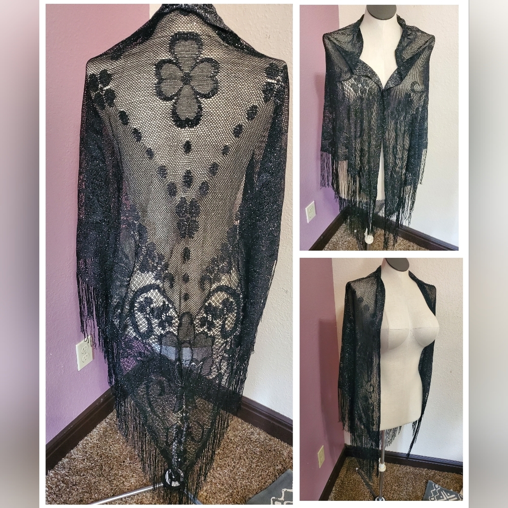 Vintage AXIOM 80s Darmatic Net Sparkling Thread Piano Shawl Black and Silver